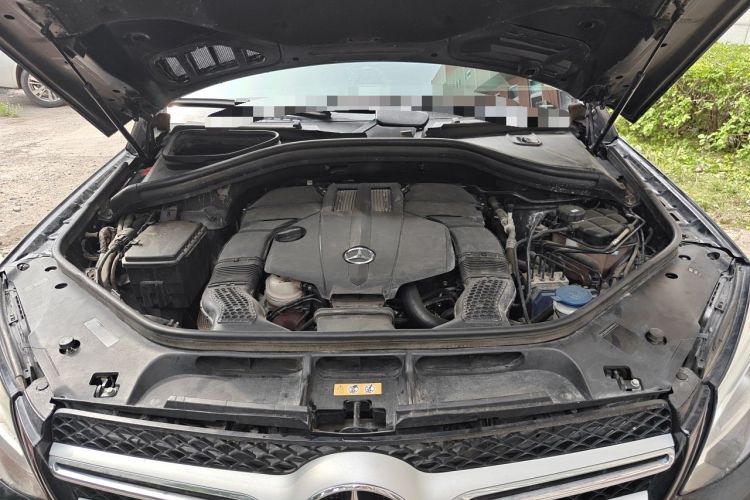 Used Mercedes-Benz GLE 2017 GLE 320 4MATIC Luxury Model Engine Bay