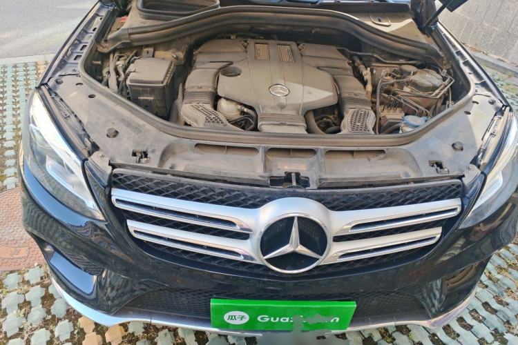 Used Mercedes-Benz GLE 2017 GLE 320 4MATIC Luxury Model Engine Bay