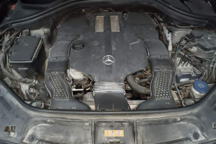 Used Mercedes-Benz GLE 2017 GLE 400 4MATIC Engine Bay