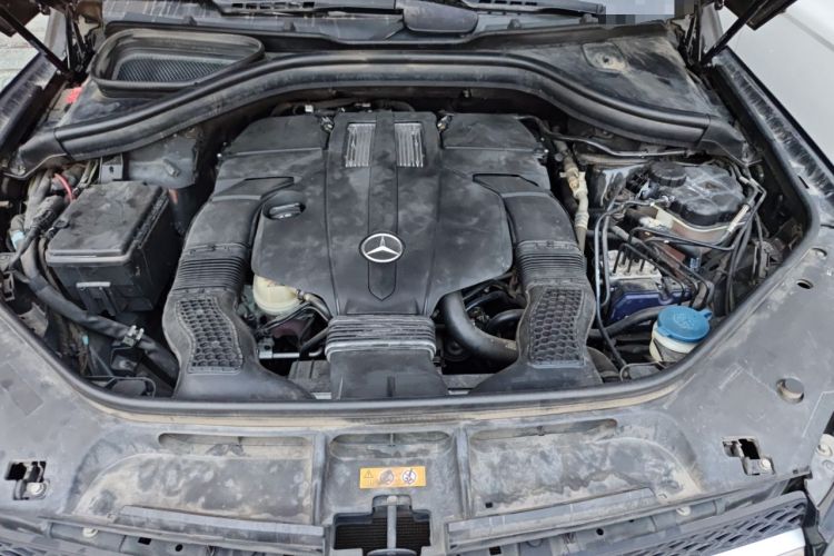 Used Mercedes-Benz GLE 2017 GLE 400 4MATIC Engine Bay
