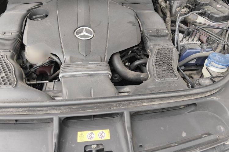 Used Mercedes-Benz GLE 2017 GLE 400 4MATIC Engine Bay