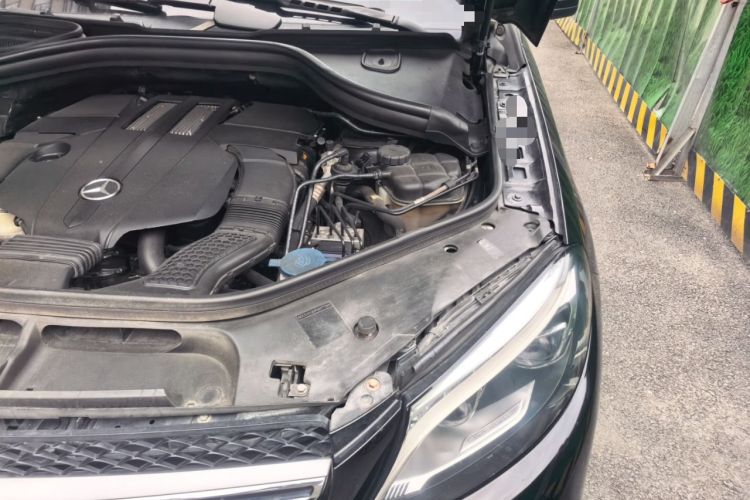 Used Mercedes-Benz GLE 2017 GLE 400 4MATIC Engine Bay Left