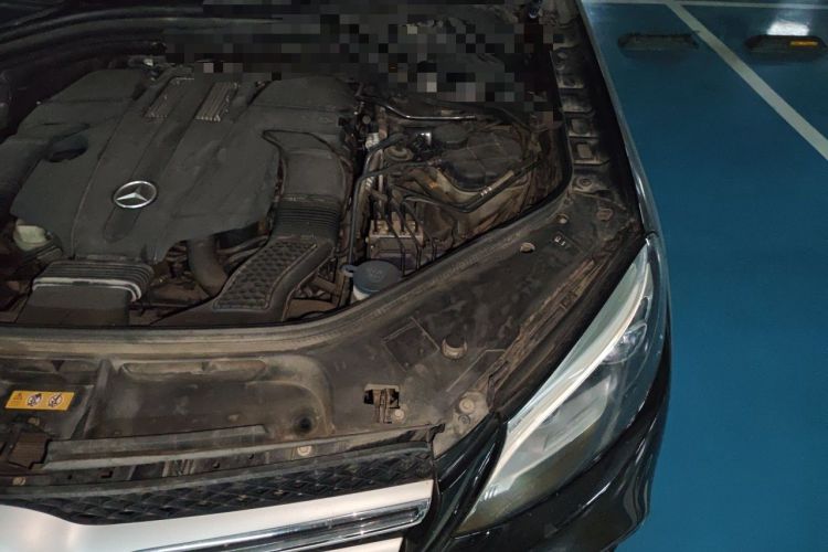 Used Mercedes-Benz GLE 2017 GLE 400 4MATIC Engine Bay Left