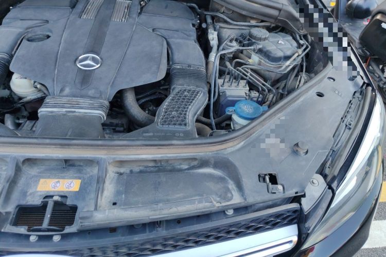 Used Mercedes-Benz GLE 2017 GLE 320 4MATIC Dynamic Model Engine Bay Left