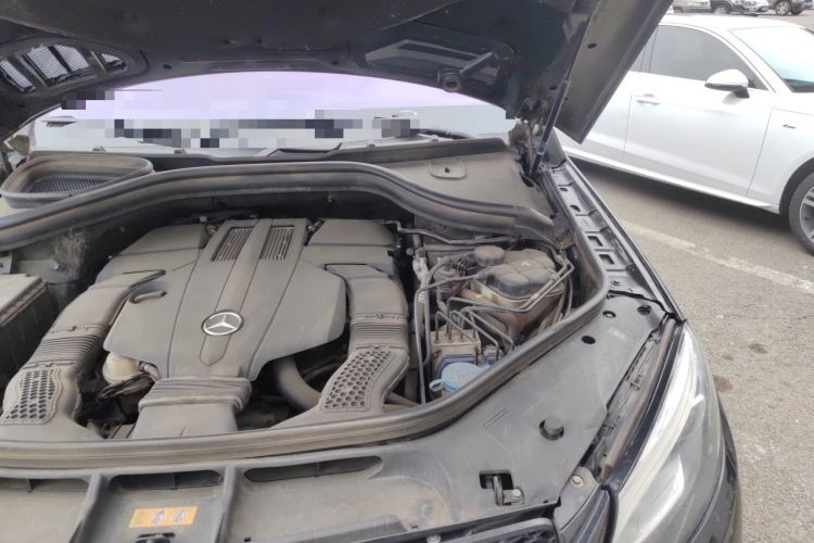 Used Mercedes-Benz GLE 2017 GLE 320 4MATIC Dynamic Model Engine Bay Left