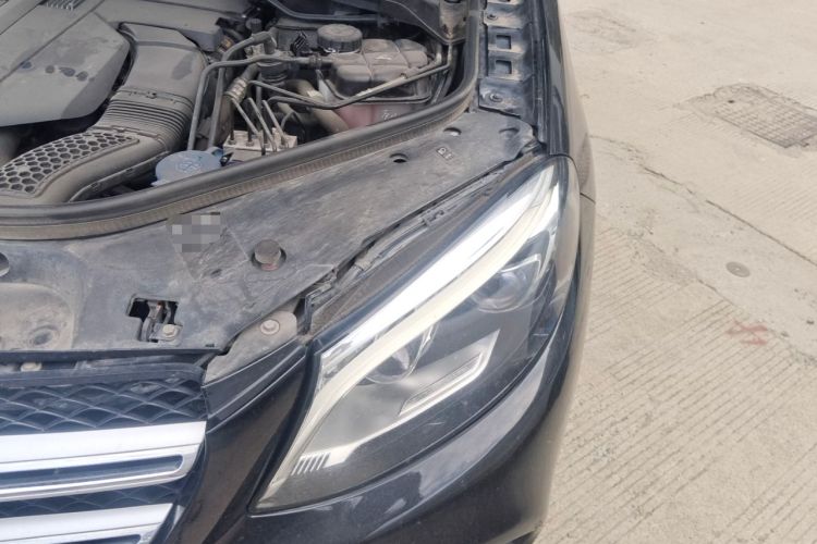 Used Mercedes-Benz GLE 2017 GLE 320 4MATIC Dynamic Model Engine Bay Left
