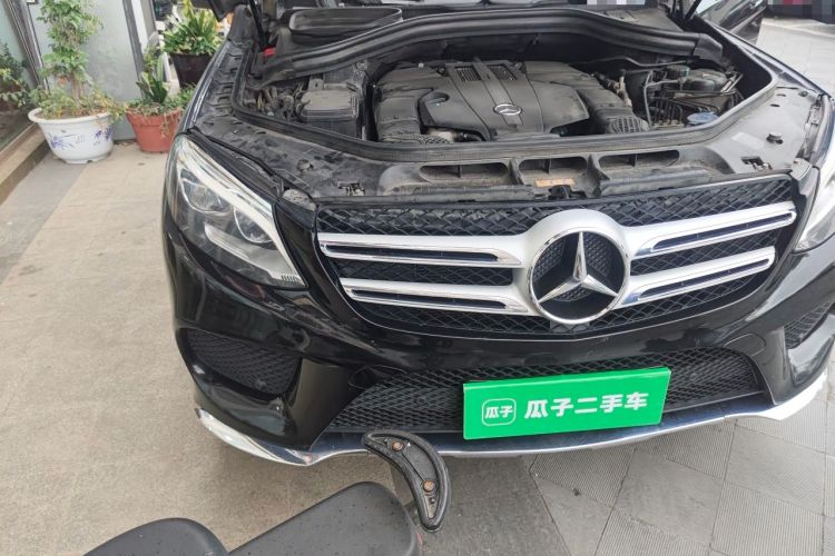 Used Mercedes-Benz GLE 2017 GLE 400 4MATIC Engine Bay Right