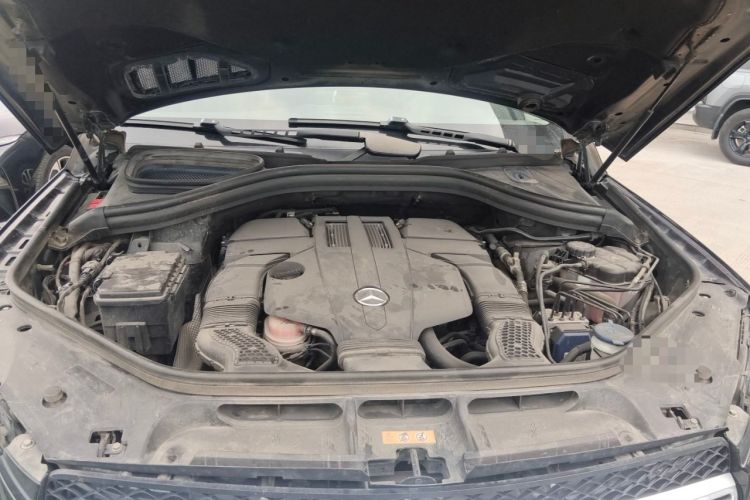 Used Mercedes-Benz GLE 2017 GLE 320 4MATIC Dynamic Model Engine Bay