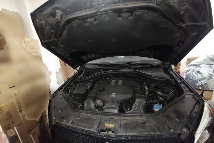 Used Mercedes-Benz GLE 2017 GLE 400 4MATIC Engine Bay