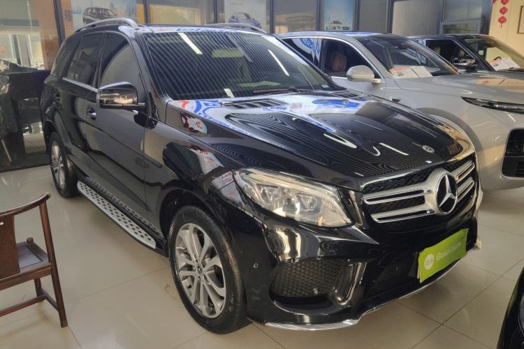 Used Mercedes-Benz GLE 2017 GLE 320 4MATIC Dynamic Model Exterior 2