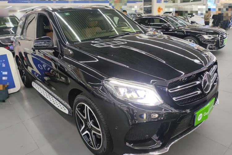 Used Mercedes-Benz GLE 2017 GLE 450 AMG 4MATIC Exterior 2