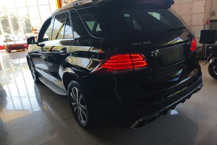 Used Mercedes-Benz GLE 2017 GLE 320 4MATIC Dynamic Model Exterior 2