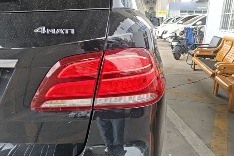 Used Mercedes-Benz GLE 2017 GLE 400 4MATIC Exterior 3