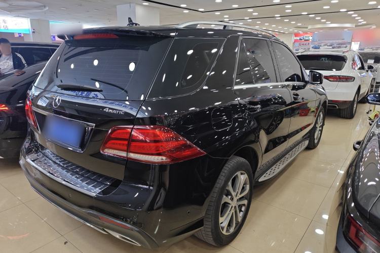 Used Mercedes-Benz GLE 2017 GLE 320 4MATIC Dynamic Model Exterior 3
