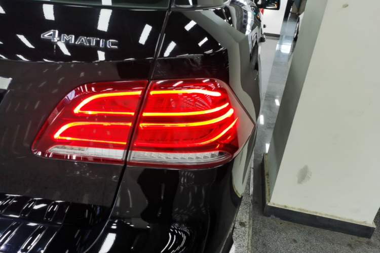 Used Mercedes-Benz GLE 2017 GLE 320 4MATIC Dynamic Model Exterior 3