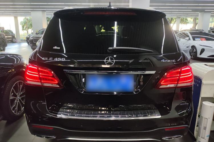 Used Mercedes-Benz GLE 2017 GLE 450 AMG 4MATIC Exterior 4