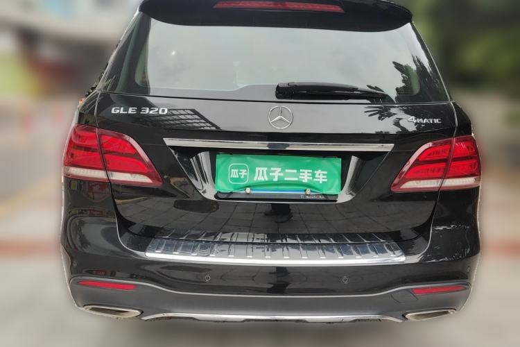 Used Mercedes-Benz GLE 2017 GLE 320 4MATIC Luxury Model Exterior 4