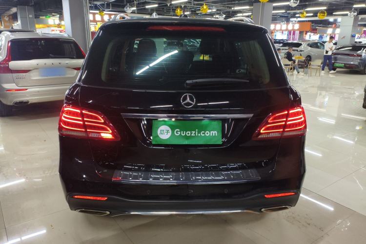 Used Mercedes-Benz GLE 2017 GLE 320 4MATIC Dynamic Model Exterior 4