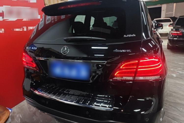 Used Mercedes-Benz GLE 2017 GLE 320 4MATIC Dynamic Model Exterior 4