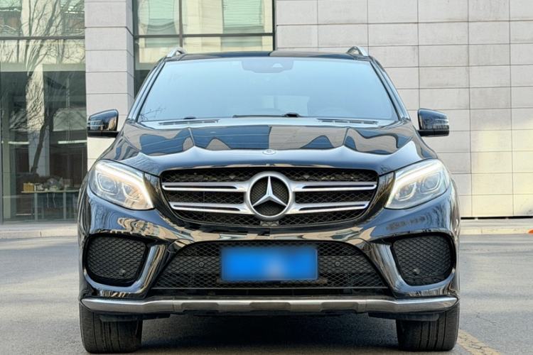 Used Mercedes-Benz GLE 2017 GLE 320 4MATIC Dynamic Model Exterior 4
