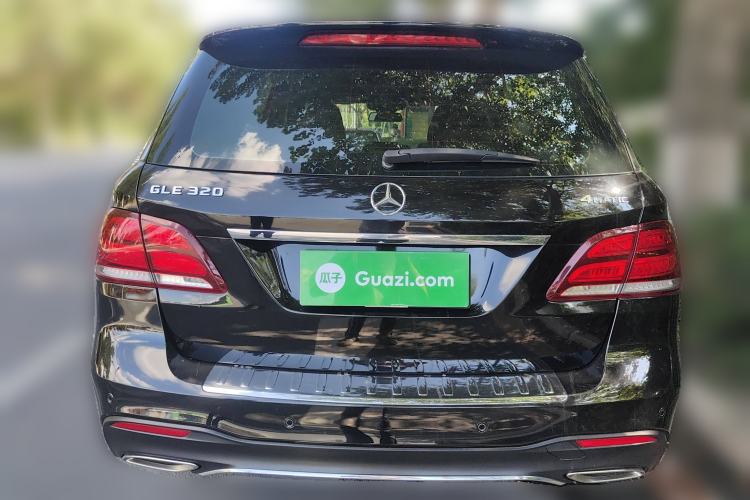 Used Mercedes-Benz GLE 2017 GLE 320 4MATIC Dynamic Model Exterior 4