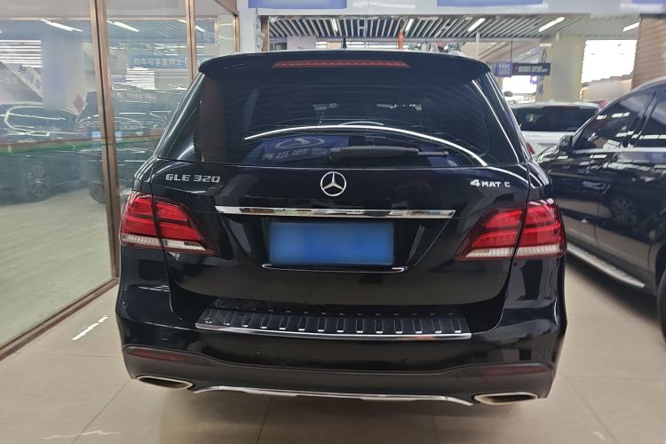 Used Mercedes-Benz GLE 2017 GLE 320 4MATIC Dynamic Model Exterior 4