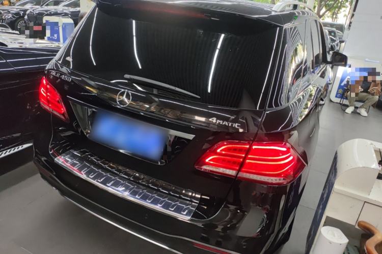 Used Mercedes-Benz GLE 2017 GLE 450 AMG 4MATIC Exterior 5