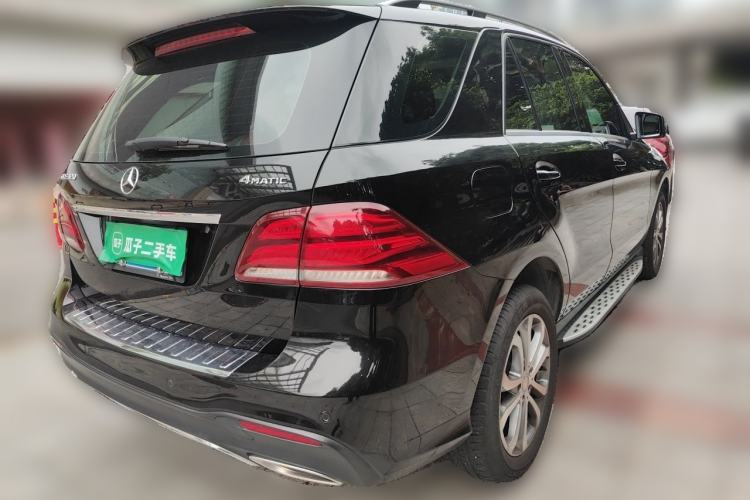 Used Mercedes-Benz GLE 2017 GLE 320 4MATIC Luxury Model Exterior 5