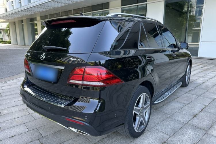 Used Mercedes-Benz GLE 2017 GLE 400 4MATIC Exterior 5