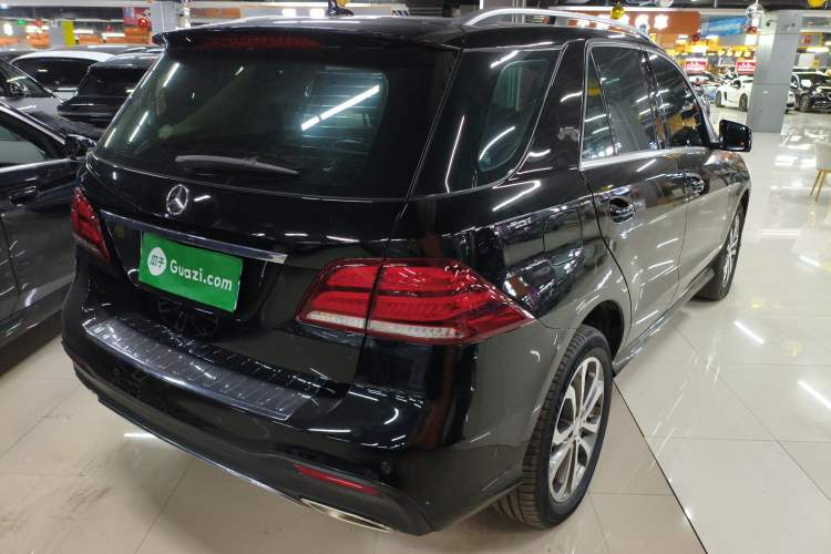 Used Mercedes-Benz GLE 2017 GLE 320 4MATIC Dynamic Model Exterior 5