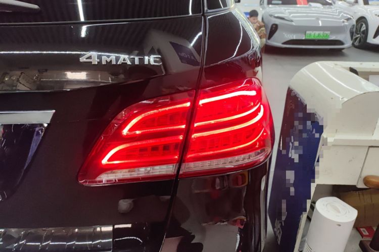 Used Mercedes-Benz GLE 2017 GLE 450 AMG 4MATIC Exterior 6