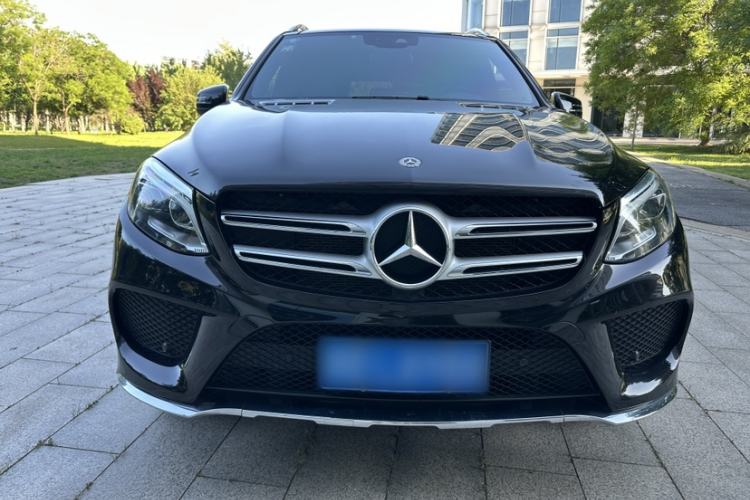 Used Mercedes-Benz GLE 2017 GLE 400 4MATIC Exterior 6