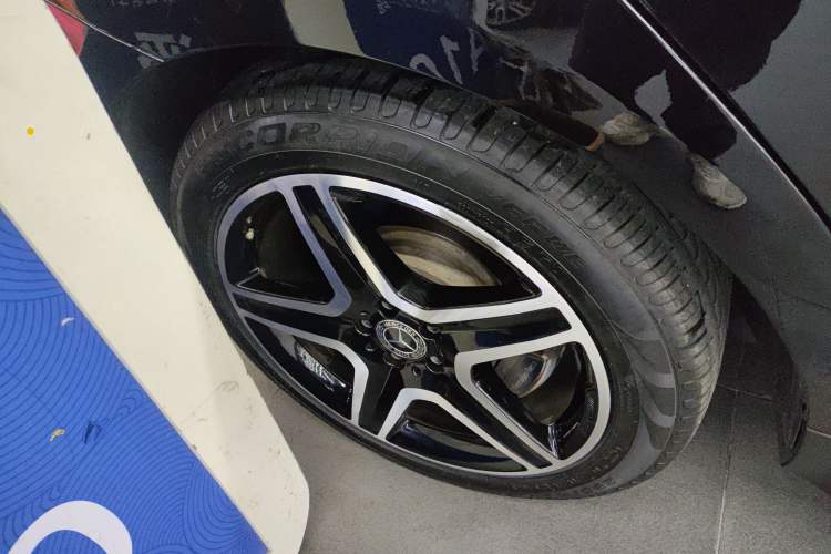 Used Mercedes-Benz GLE 2017 GLE 450 AMG 4MATIC Exterior 8