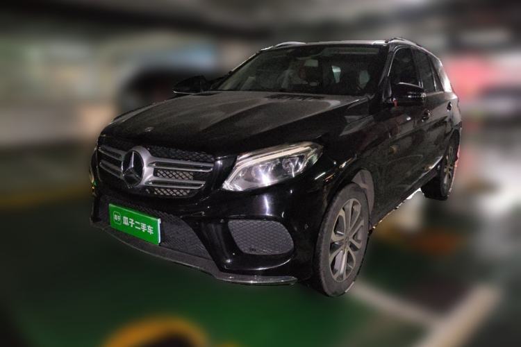 Used Mercedes-Benz GLE 2017 GLE 320 4MATIC Dynamic Model Guazi used car, China used car export, Used car for sale, Used cars, Cheapest cars for sale
