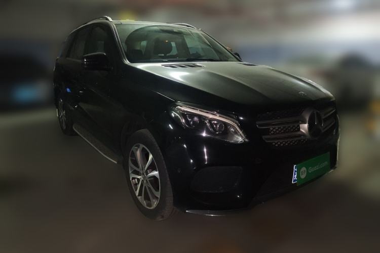 Used Mercedes-Benz GLE 2017 GLE 320 4MATIC Dynamic Model Front Right 45 Deg