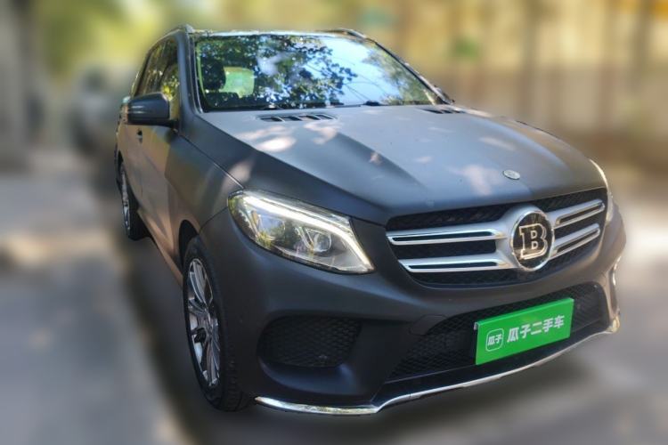 Used Mercedes-Benz GLE  Front Right 45 Deg