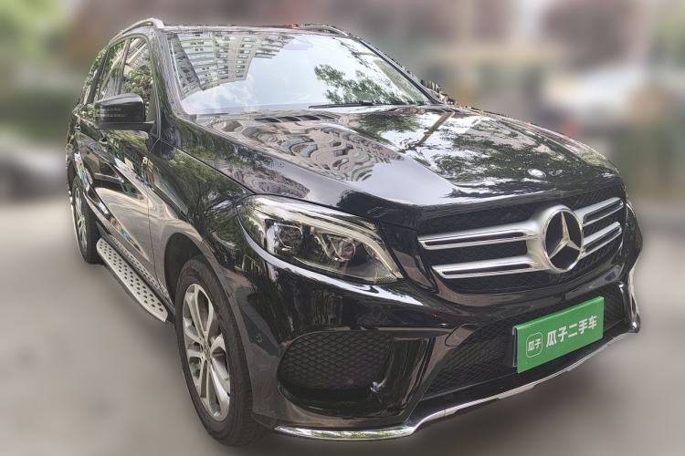 Used Mercedes-Benz GLE 2017 GLE 320 4MATIC Dynamic Model Front Right 45 Deg