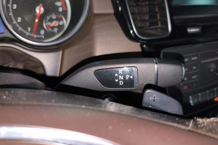 Used Mercedes-Benz GLE 2017 GLE 400 4MATIC Gear Lever