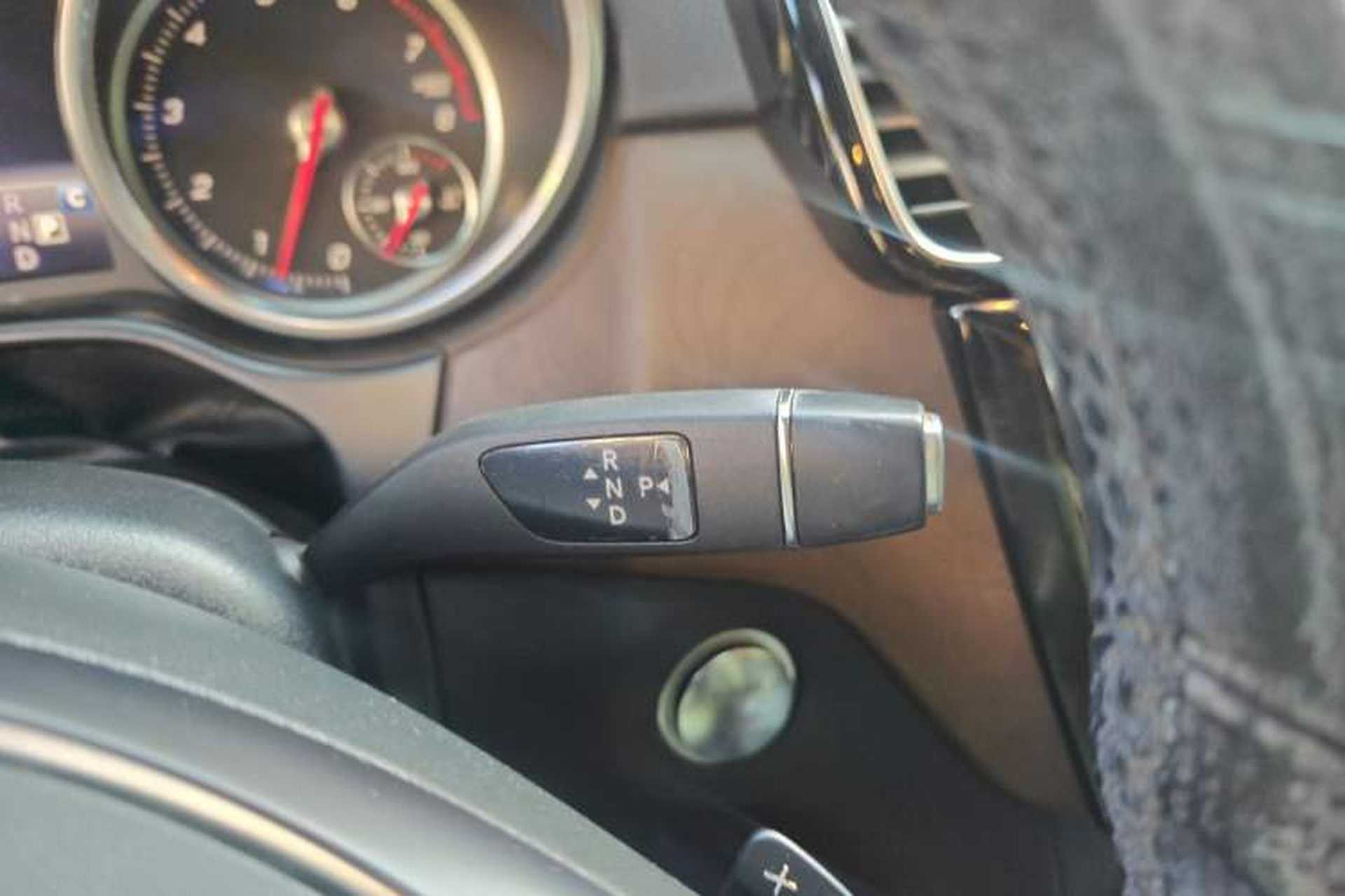Used Mercedes-Benz GLE 2017 GLE 320 4MATIC Dynamic Model Gear Lever