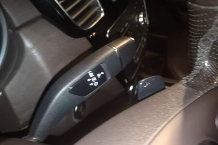 Used Mercedes-Benz GLE 2017 GLE 400 4MATIC Gear Lever