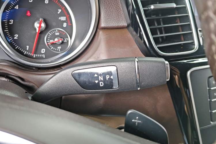 Used Mercedes-Benz GLE 2017 GLE 400 4MATIC Gear Lever