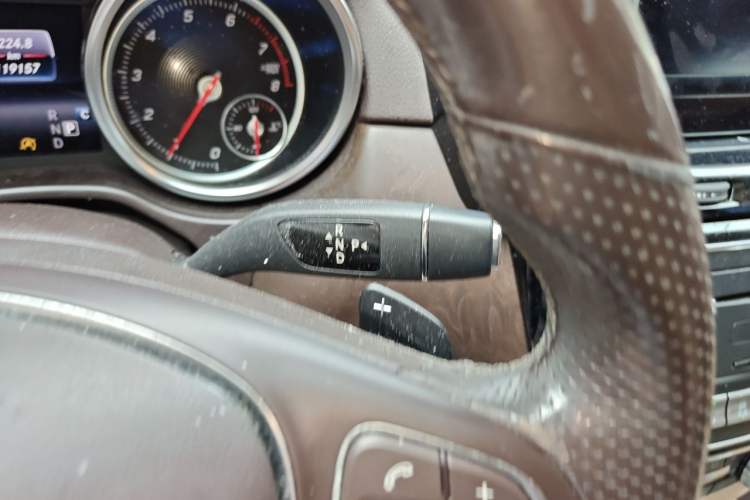 Used Mercedes-Benz GLE 2017 GLE 320 4MATIC Dynamic Model Gear Lever