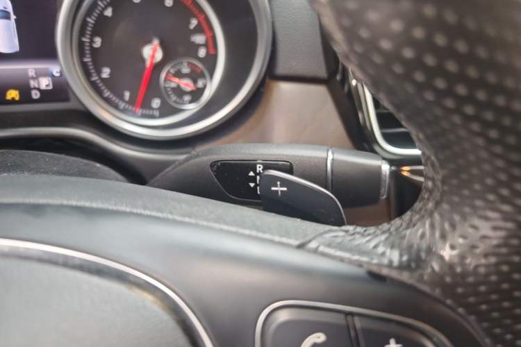Used Mercedes-Benz GLE 2017 GLE 320 4MATIC Dynamic Model Gear Lever