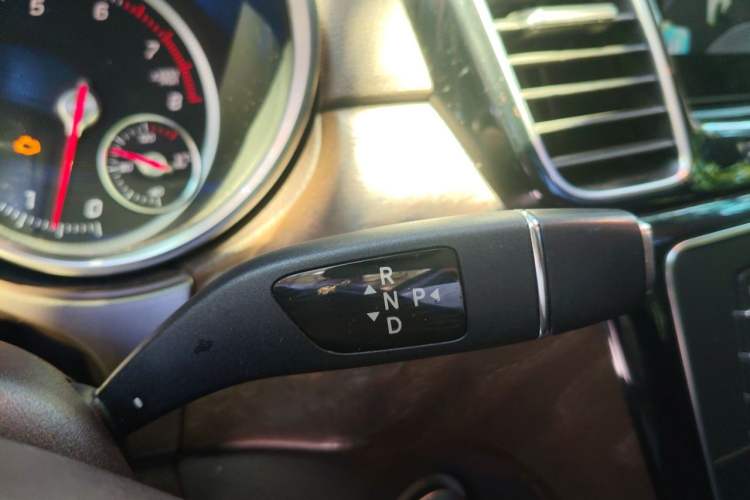 Used Mercedes-Benz GLE  Gear Lever