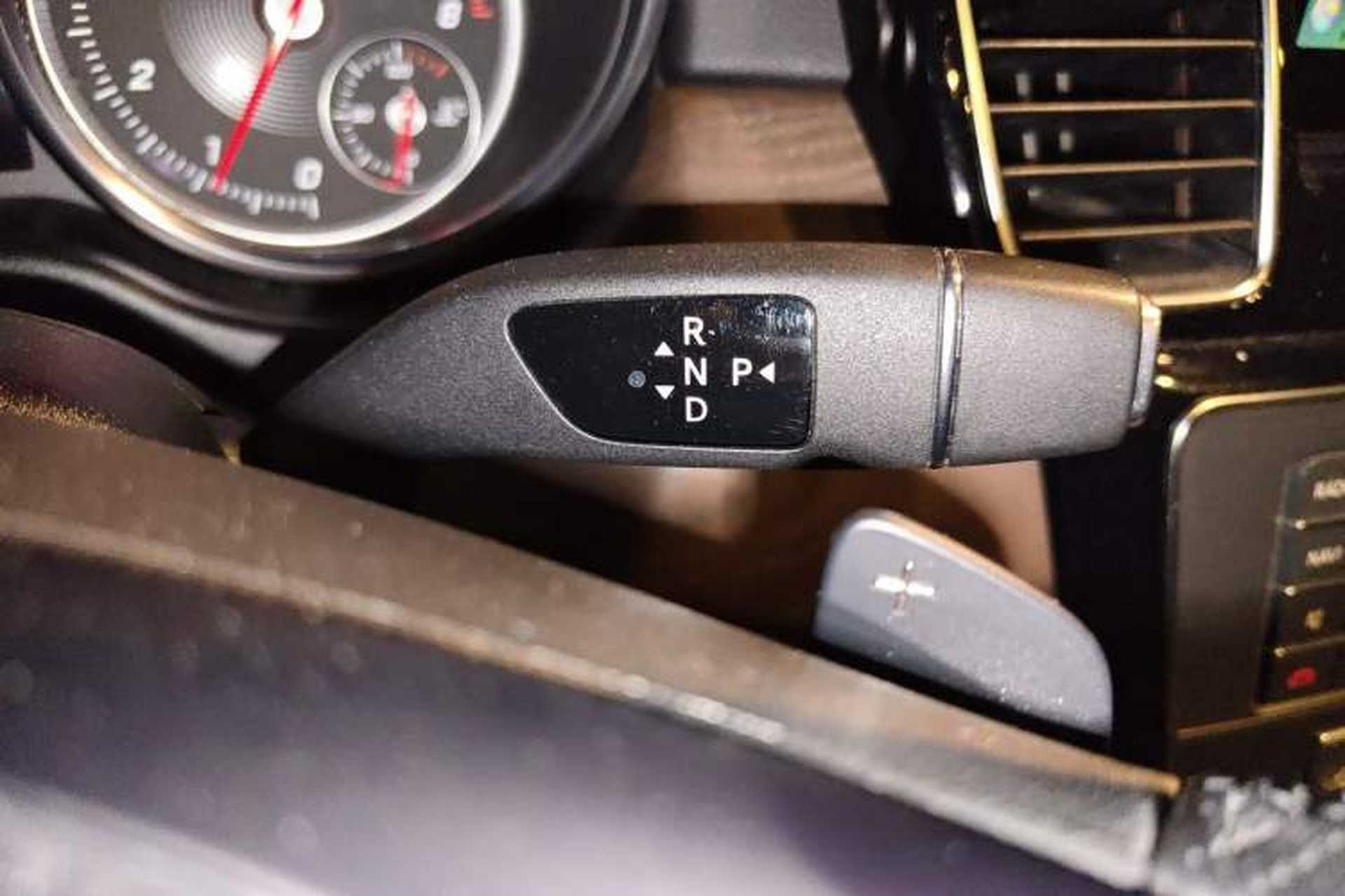 Used Mercedes-Benz GLE 2017 GLE 320 4MATIC Luxury Model Gear Lever