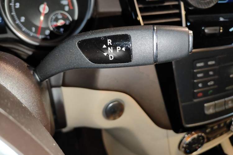 Used Mercedes-Benz GLE 2017 GLE 400 4MATIC Gear Lever