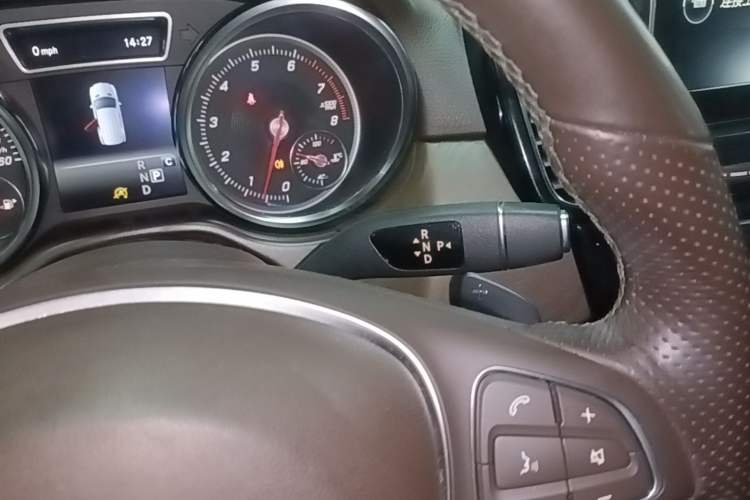 Used Mercedes-Benz GLE 2017 GLE 320 4MATIC Dynamic Model Gear Lever