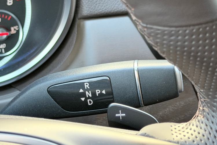 Used Mercedes-Benz GLE 2017 GLE 320 4MATIC Dynamic Model Gear Lever