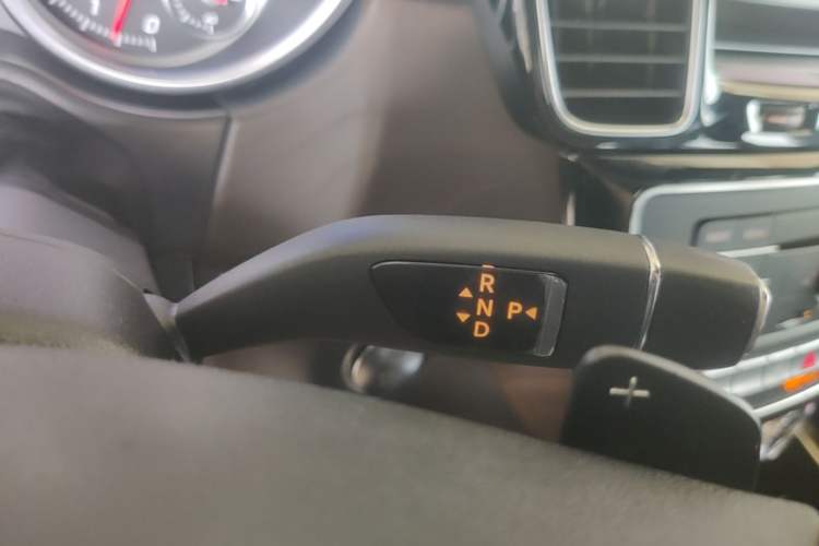 Used Mercedes-Benz GLE 2017 GLE 400 4MATIC Gear Lever