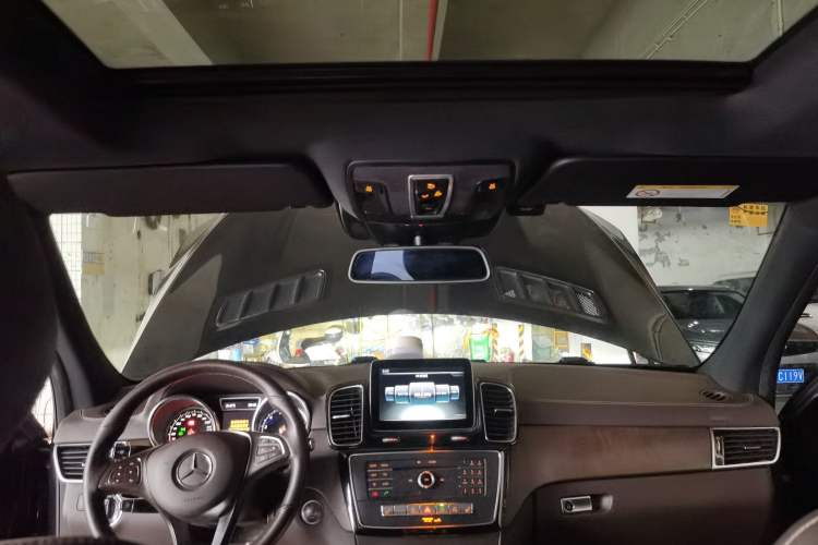 Used Mercedes-Benz GLE 2017 GLE 400 4MATIC Headliner